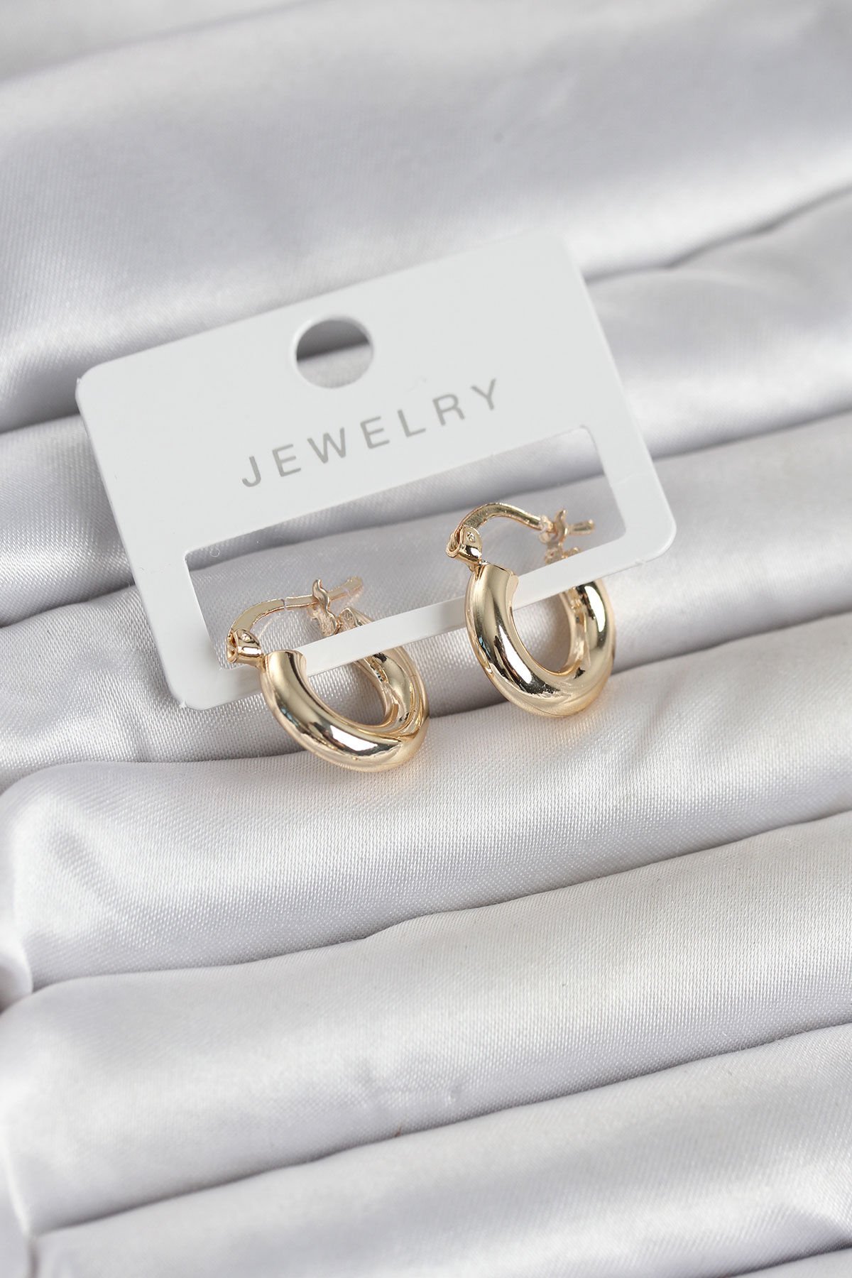 Gold Renk Pirinç Halka 15 mm Kadın Küpe