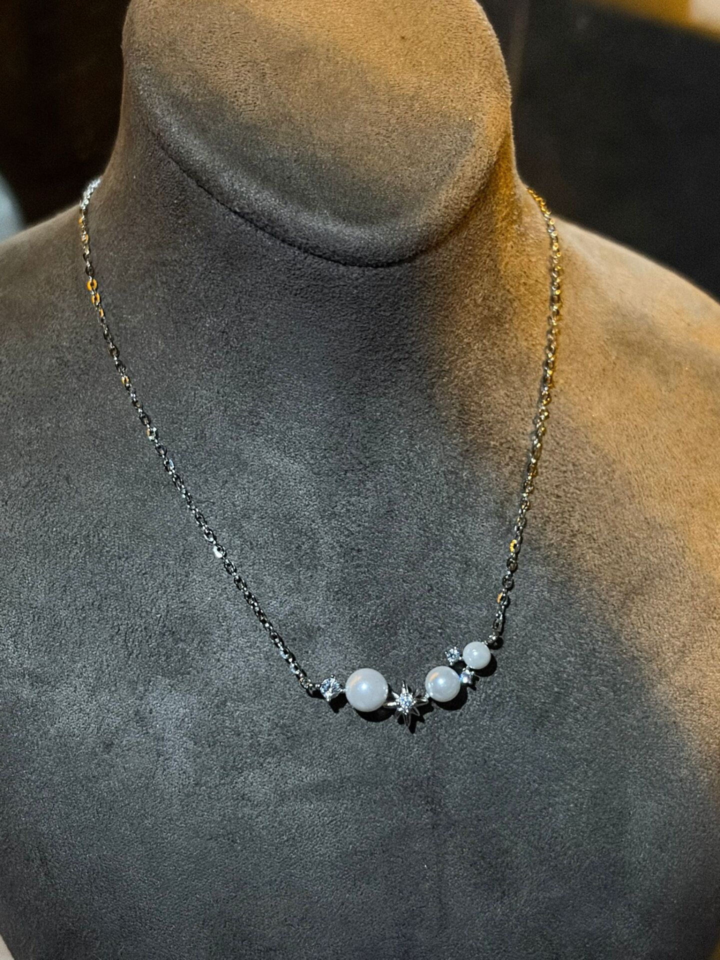 Cheval Blanc İnci ithal Gümüş Kolye