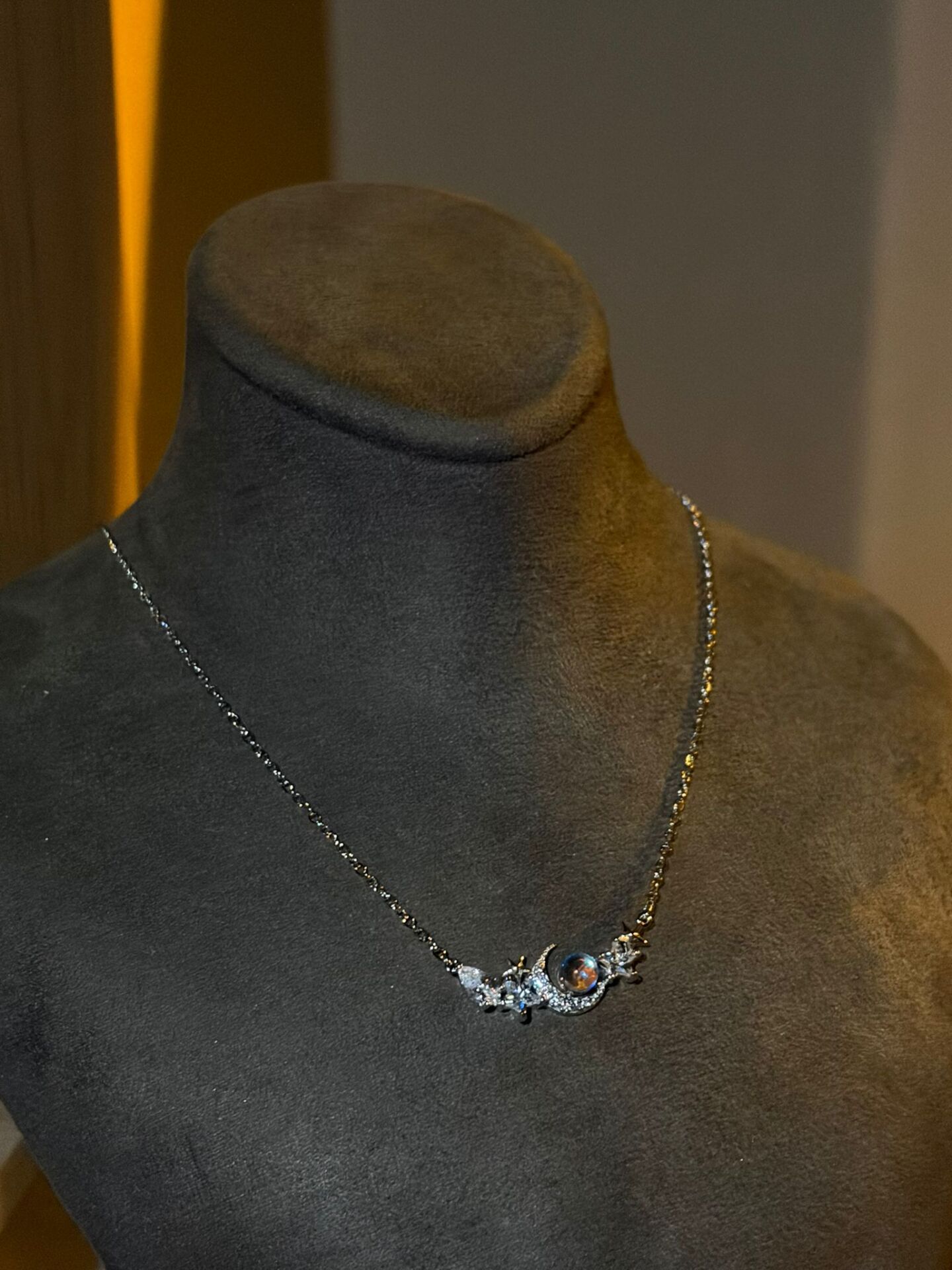 Gümüş İthal Hilal Kolye