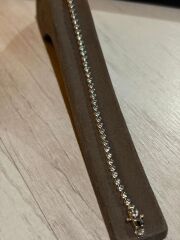 Yuvarlak Taş Gümüş Su Yolu Bileklik